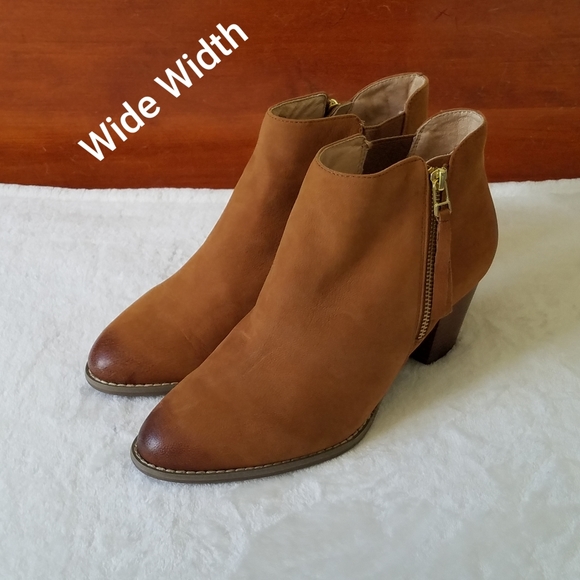 vionic booties wide width